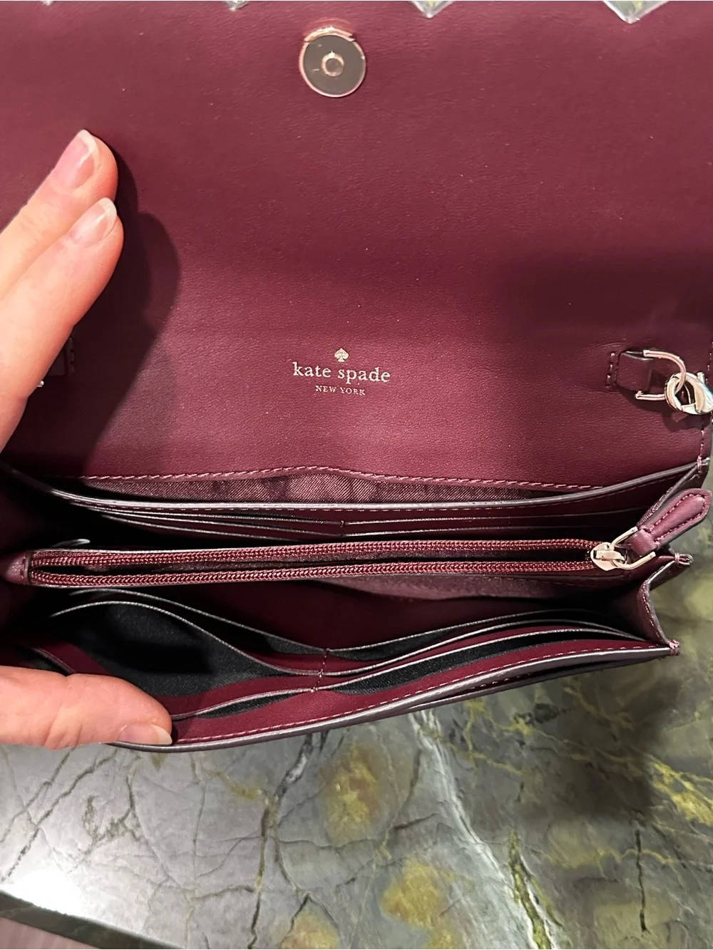 KATE SPADE Scalloped Flap Wallet Crossbody Bag Wine Color with Gold Chain NEW
